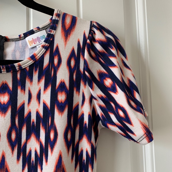 Lula Roe Amelia - Picture 2 of 3